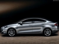 : Fiat Viaggio 2013 -    