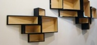 In & Out: La libreria che 'emerge' dalla parete - Un gioco ottico sulle dimensioni e sui materiali per una collezione limitata firmata da una designer asiatico-olandese