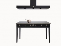 Mono: Il piano cottura d'arredamento -   L'elegante serie di elementi per la cucina di Wilmotte per La Cornue punta sull'autonomia estetica di fornelli, cappa e forno