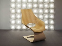 Mono: L'omaggio di Tadao Ando al re delle sedie danesi - All'ultimo Salone del Mobile presentata la partnership tra l'archistar giapponese e il marchio Carl Hansen & Son, per omaggiare il grande Hans J Wegner