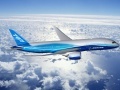 trasporti: Boeing 787 Dreamliner: il primo volo in Italia -   Tappa italiana per il rivoluzionario aereo realizzato in fibra di carbonio e in grado di tagliare i consumi del 20% 