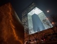 Varie: Gli headquarters della CCTV completati a Beijing - L'edificio progettato da Oma e' una rielaborazione del grattacielo circolare
