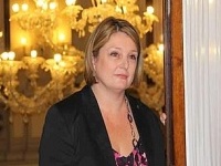 Calderone, rinviare al 31 dicembre revisione regole per riforma professioni