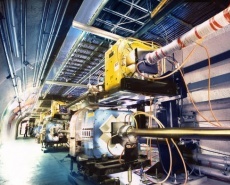 : Scelto il team che costruira' SuperB -   � stato definito il management della squadra per la costruzione dell'acceleratore nel campus dell'Universita' di Roma Tor Vergata