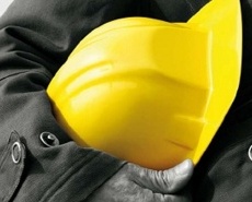 : Sicurezza sul lavoro e morti bianche: il bilancio del primo trimestre 2012 -   Con le 44 le vittime rilevate dall'Osservatorio Sicurezza sul Lavoro di Vega Engineering a marzo, sale cosi' a 108 il bilancio dei primi tre mesi dell'anno