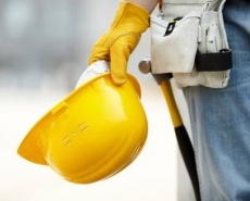 : Gli infortuni sul lavoro nel 2011 diminuiscono del 6,4% -   Secondo le stime preliminari dell'Inail, il miglioramento ha interessato tutti i comparti dell'economia del Paese